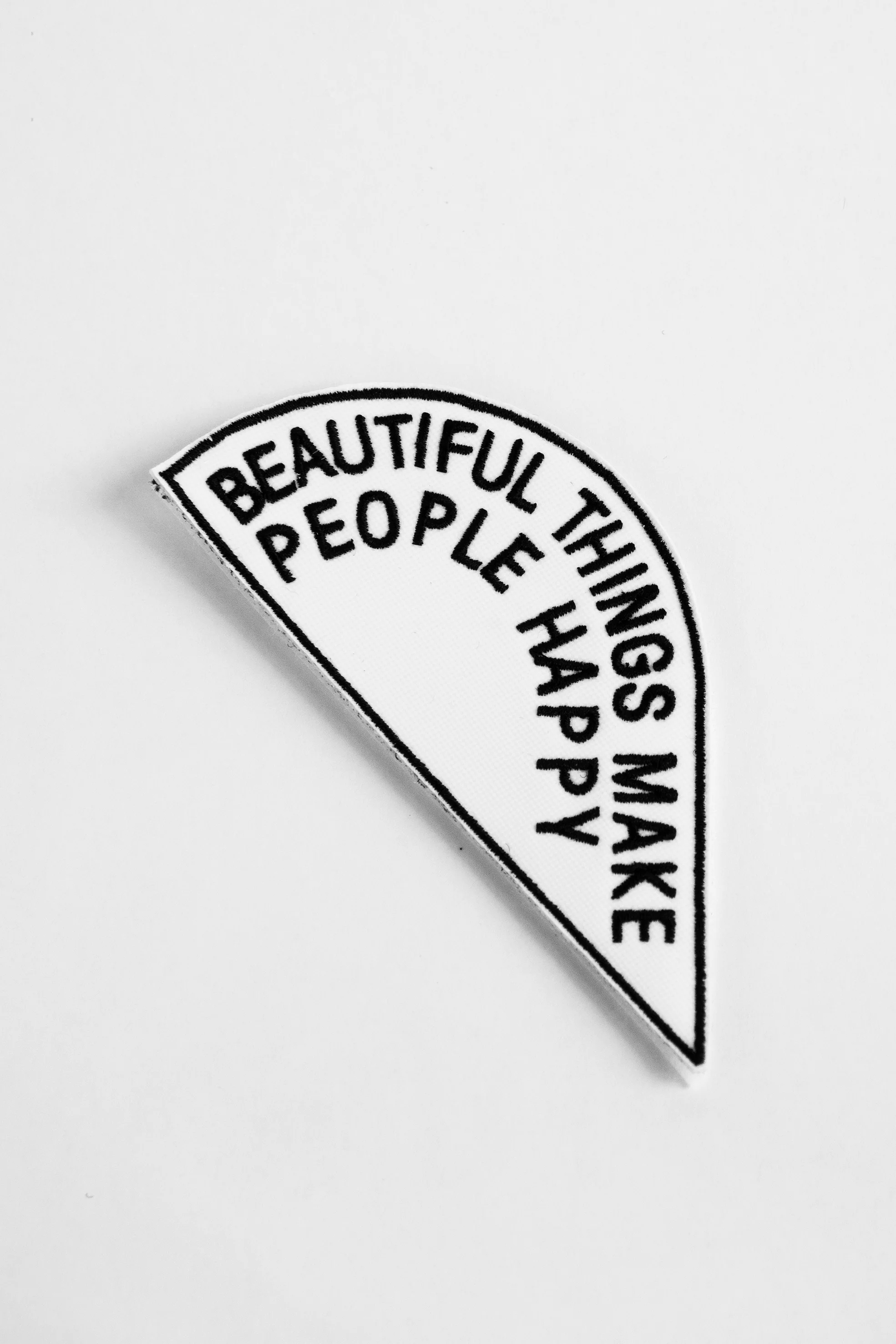 BEAUTIFUL THINGS MAKE PEOPLE HAPPY patch - Image 3