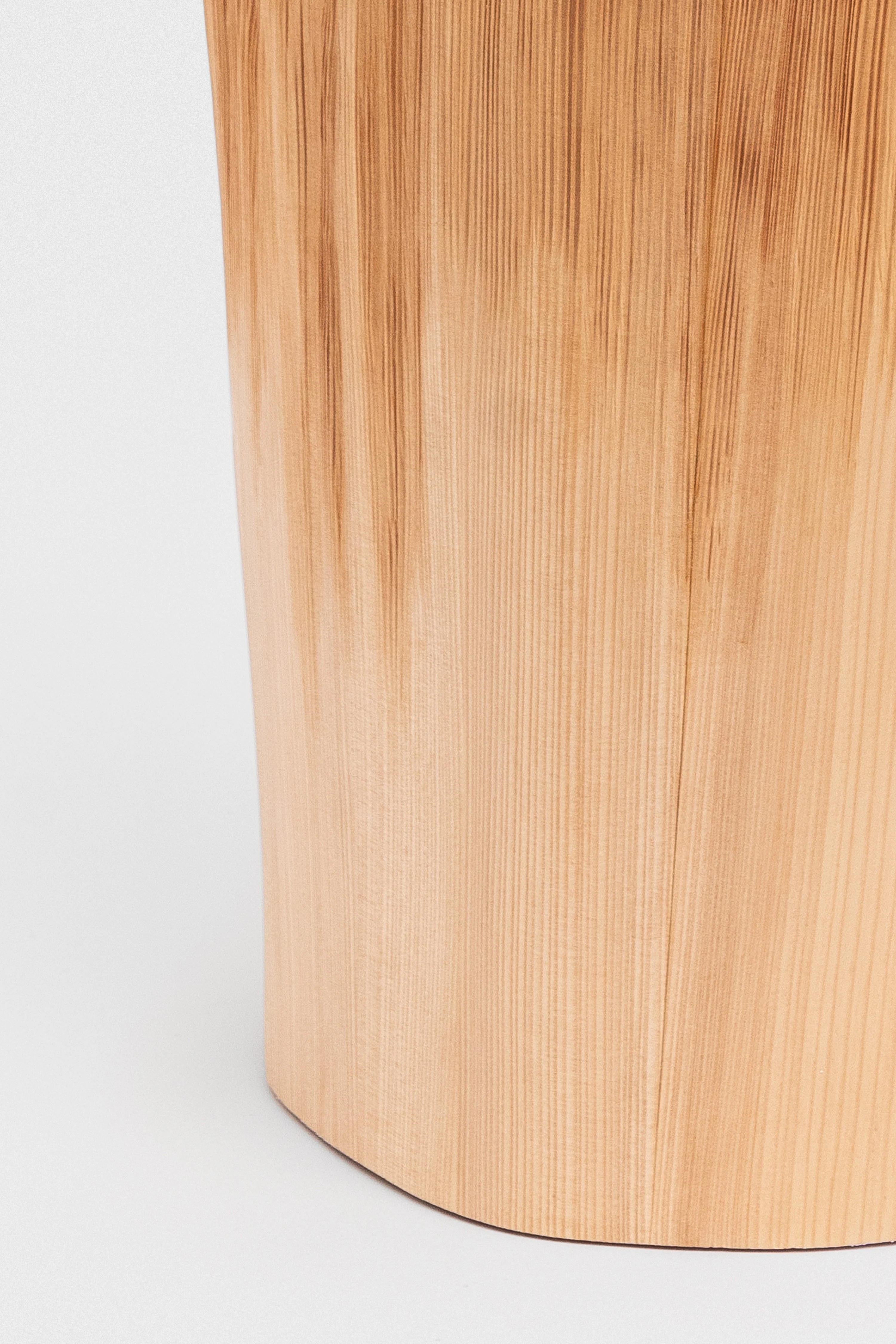 Pleats side table - Image 3