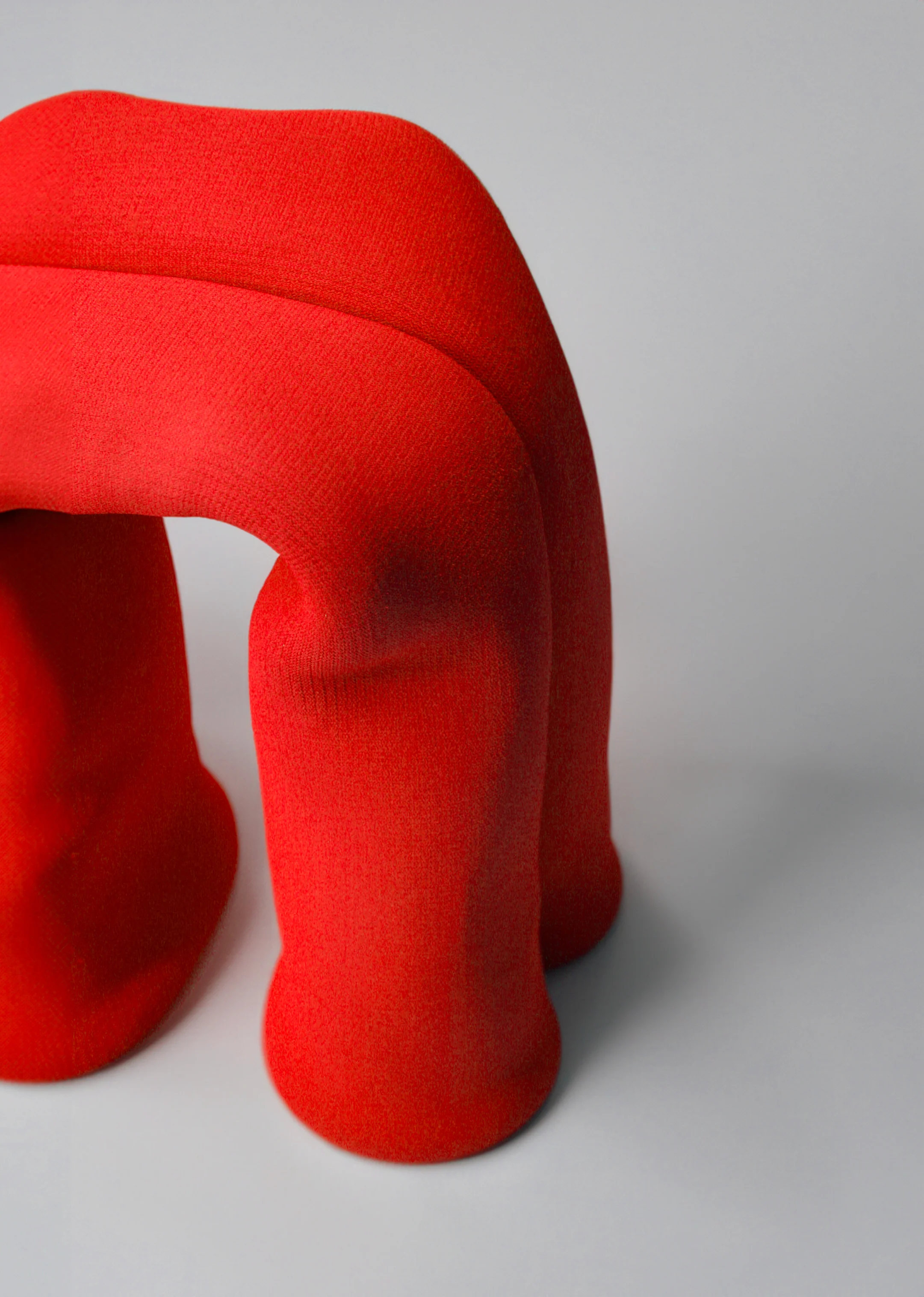 RUG'N ROLL concrete stool - Image 3