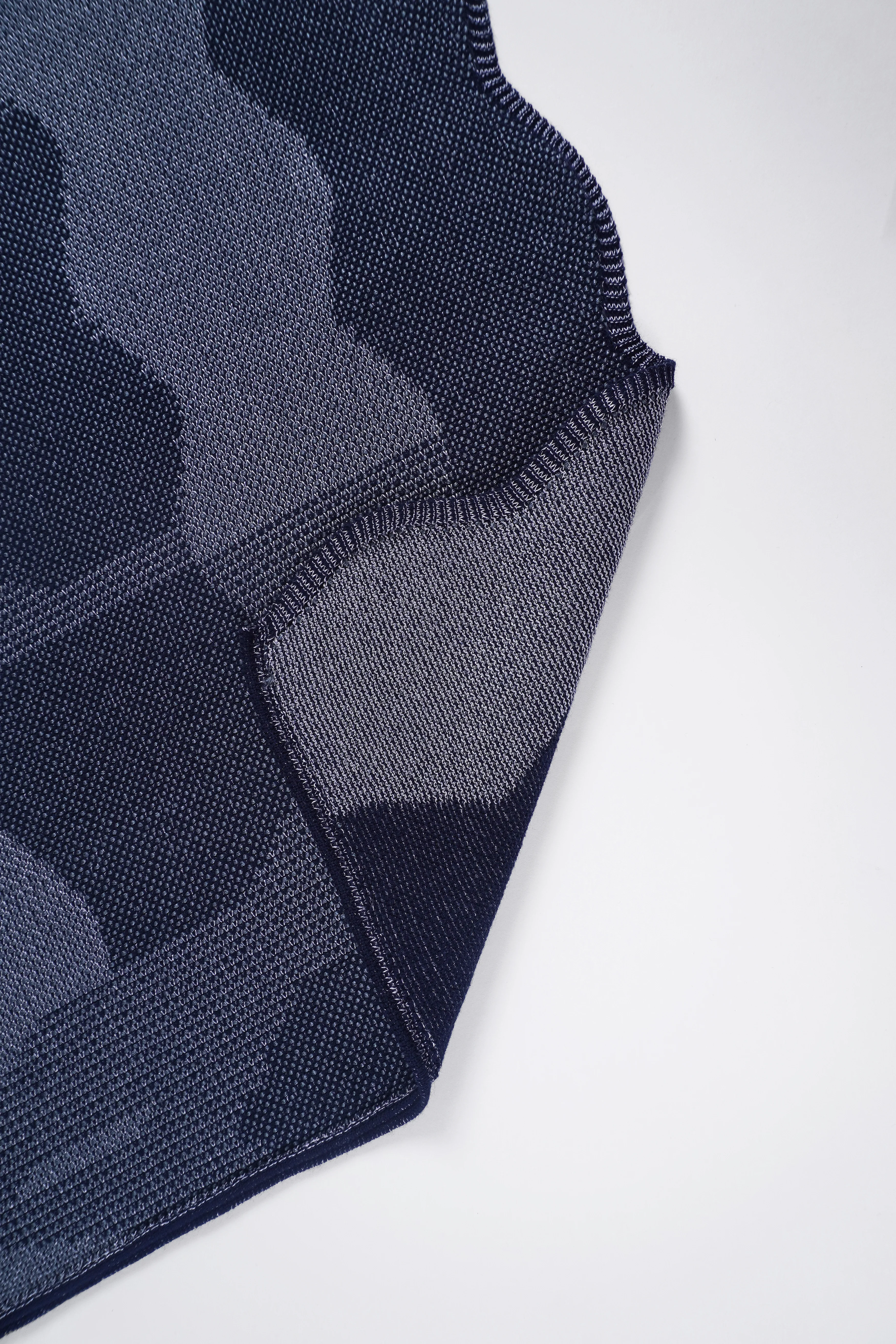Table Runner CN°1 - Image 7