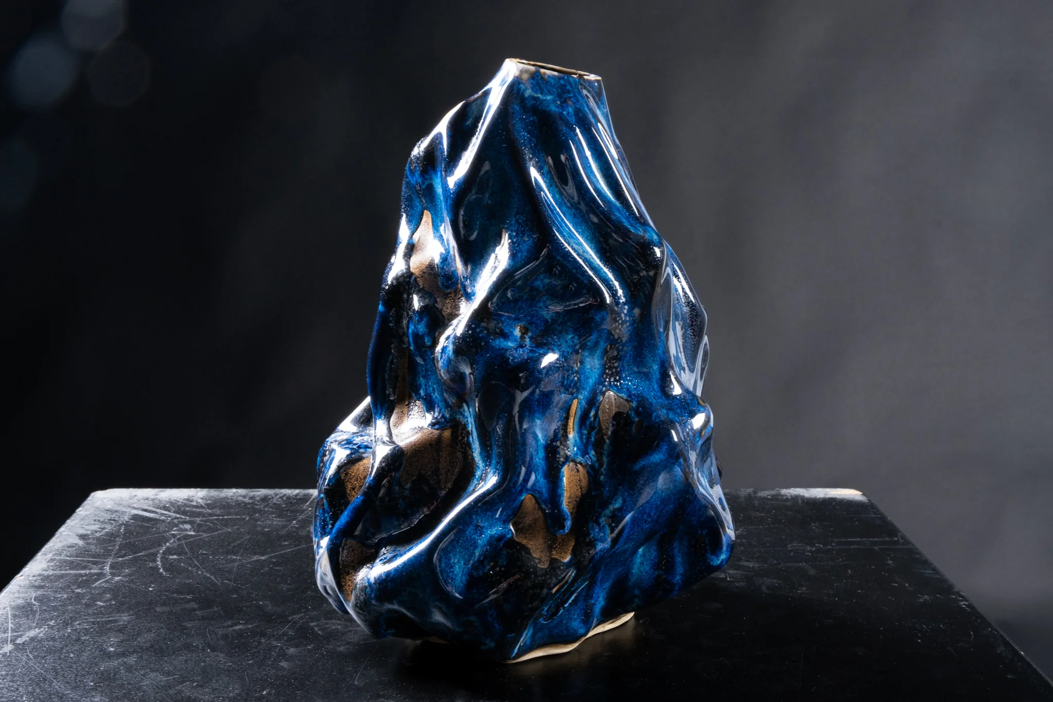 Trashbag vase - Image 5